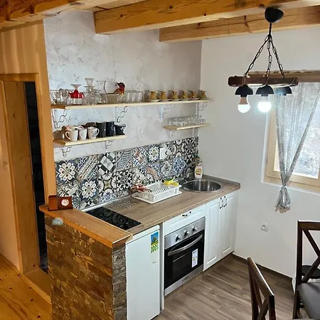 アパート Milev モクラ・ゴラ