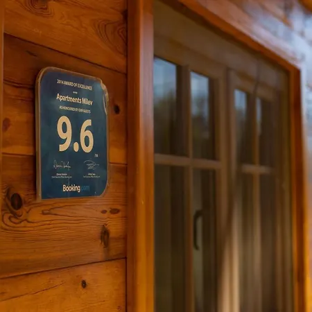 Milev モクラ・ゴラ