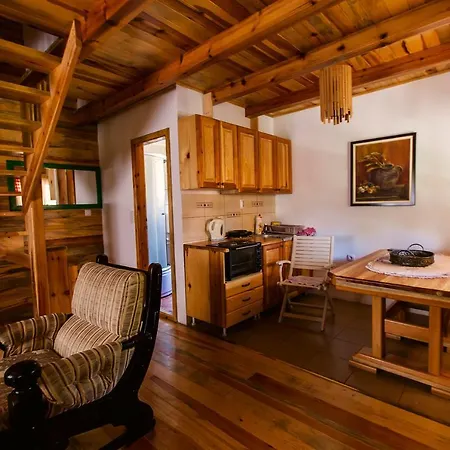 アパート Milev モクラ・ゴラ