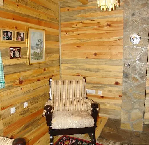 Milev موكرا غورا