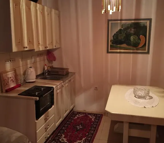 شقة Milev موكرا غورا