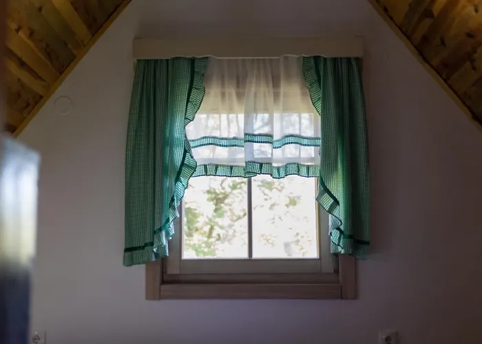 شقة Milev موكرا غورا